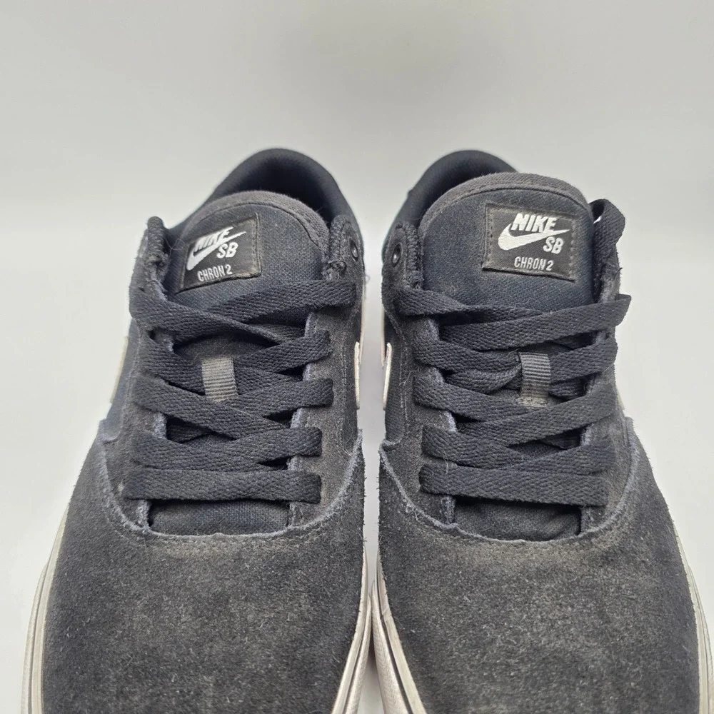 Nike‎ SB Chron 2 Mens Black White Suede Skate Shoes Low Top Sneakers